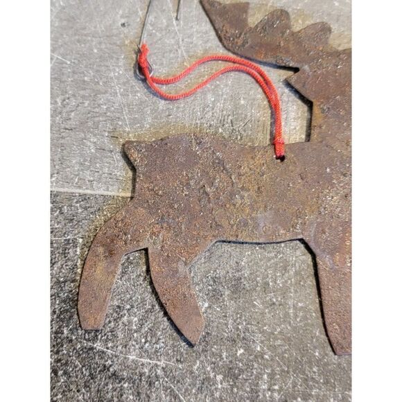 Rusted reindeer rustic ornament Xmas decor - Picture 2 of 4